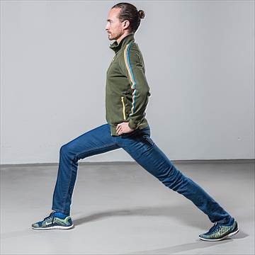 Pilates Übung im Freien bei Pilates Bern
